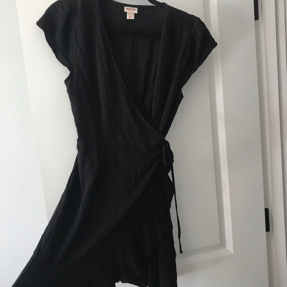 Black tie wrap dress